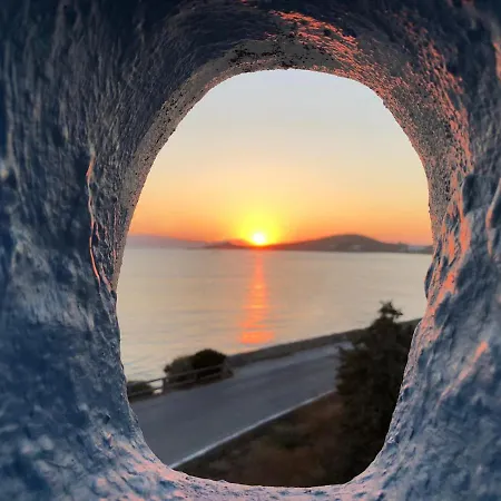 Villa Unique Beachfront Cycladic @ Ágios Prokópios