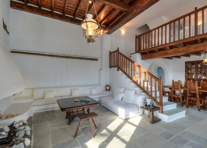 Villa Unique Beachfront Cycladic @ Ágios Prokópios