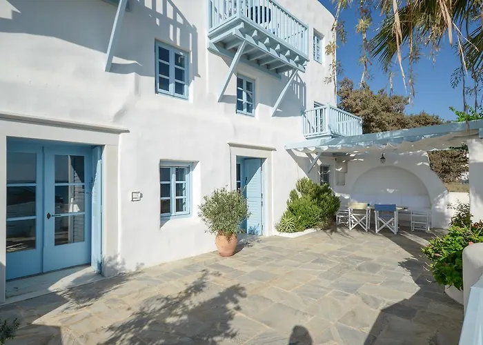 Unique Beachfront Cycladic @ Villa Ágios Prokópios