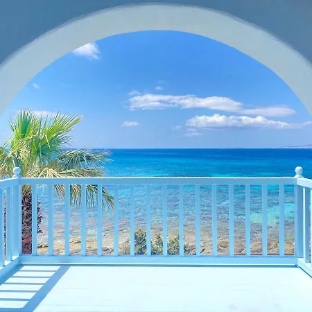 Unique Beachfront Cycladic @ Villa *