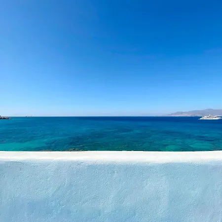 Villa Unique Beachfront Cycladic @ Agios Prokopios (Naxos)