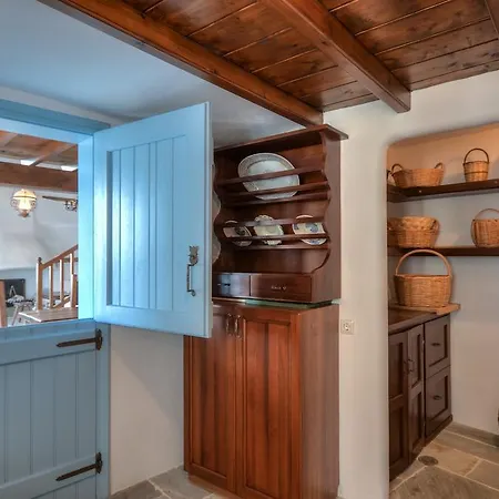 Unique Beachfront Cycladic @ Villa *