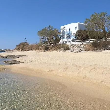 Villa Unique Beachfront Cycladic @ *